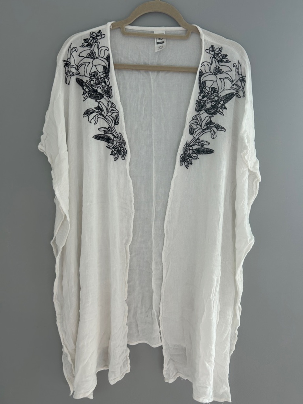 White Open-Front Tunic with Black Floral Embroidery by No Boundaries
